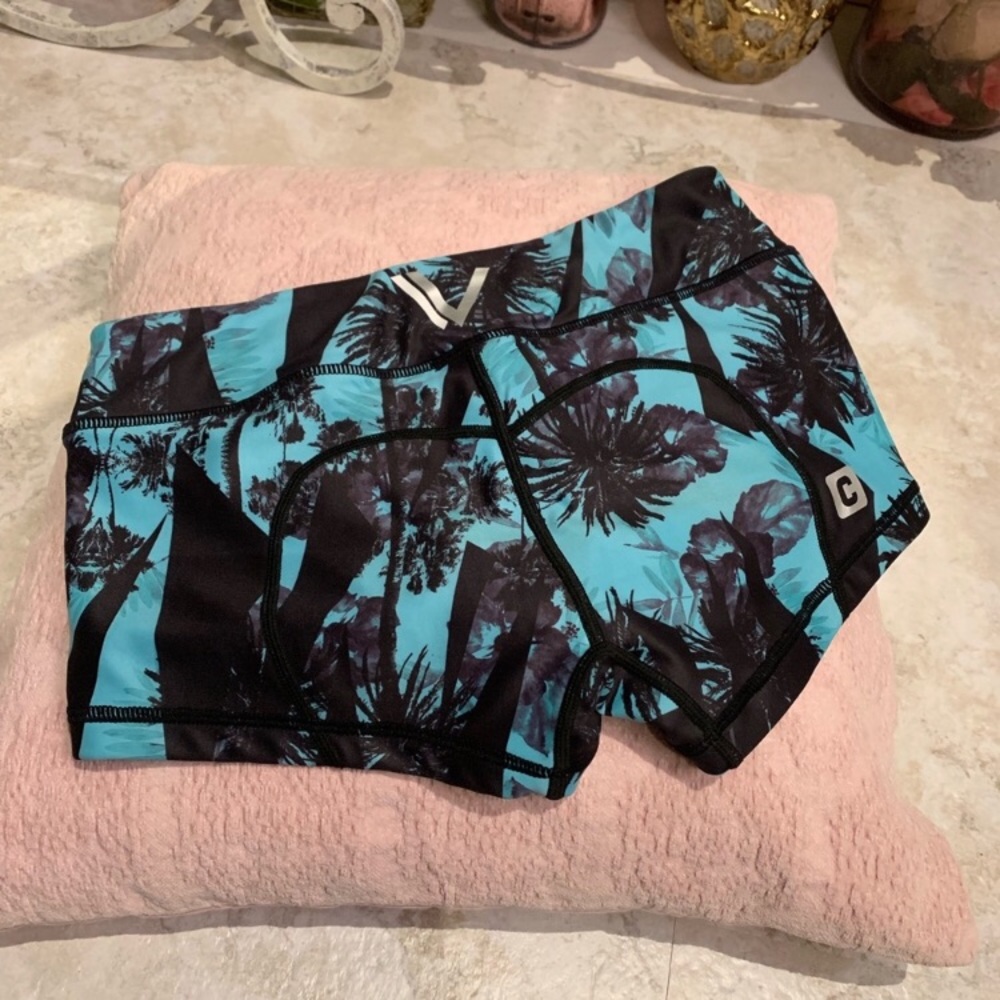 Vull Chestee shorts